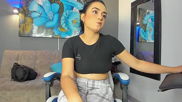 Snapshot of elizabeth_lamer chatting on February 11, 2026, 12:15 am elizabeth lamer online show from February 11, 2026, 12:15 am