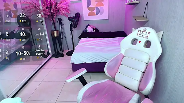 Maggy t18 online show from March 15, 2026, 3:51 pm