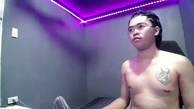 Snapshot of itsmedexy_ass13 chatting on October 11, 2025, 1:53 pm itsmedexy ass13 online show from October 11, 2025, 1:53 pm