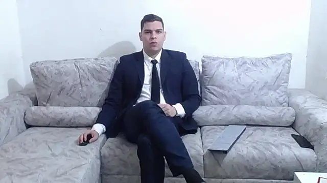 Snapshot of Victor_Maitland chatting on September 25, 2025, 8:23 pm Victor Maitland online show from September 25, 2025, 8:23 pm