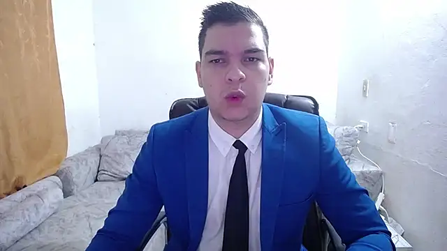 Snapshot of Victor_Maitland chatting on September 28, 2025, 7:52 pm Victor Maitland online show from September 28, 2025, 7:52 pm