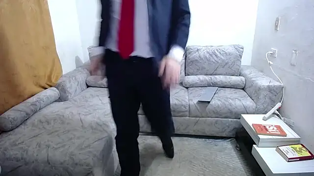 Snapshot of Victor_Maitland chatting on October 19, 2025, 3:40 am Victor Maitland online show from October 19, 2025, 3:40 am