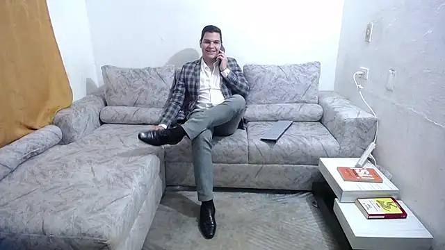 Snapshot of Victor_Maitland chatting on October 26, 2025, 8:15 pm Victor Maitland online show from October 26, 2025, 8:15 pm