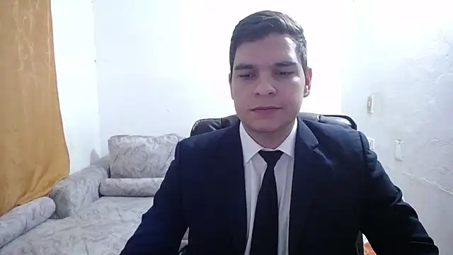 Snapshot of Victor_Maitland chatting on November 5, 2025, 7:58 pm Victor Maitland online show from November 5, 2025, 7:58 pm