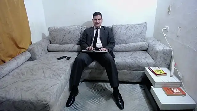 Snapshot of Victor_Maitland chatting on January 12, 2026, 3:56 am Victor Maitland online show from January 12, 2026, 3:56 am