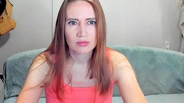 Snapshot of JessFoxxx chatting on May 18, 2026, 3:13 am JessFoxxx online show from May 18, 2026, 3:13 am