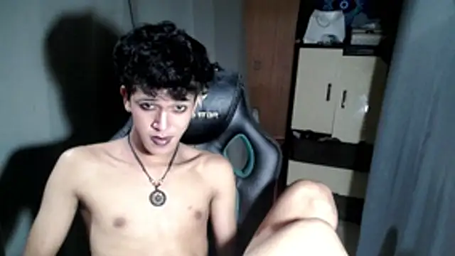 kenbigcockxx online show from November 9, 2025, 6:06 pm