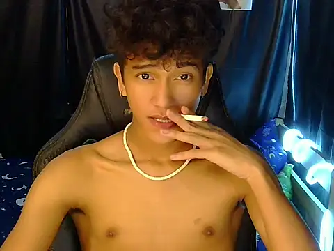 kenbigcockxx online show from March 30, 2026, 2:18 pm