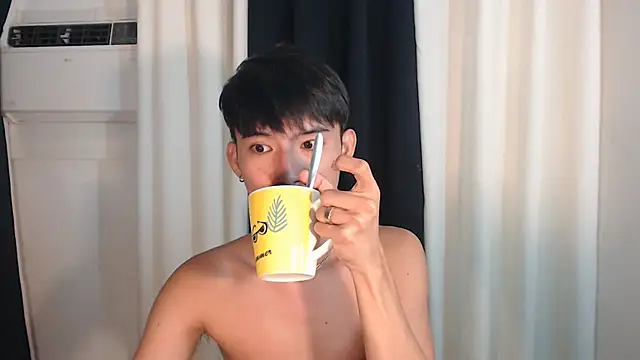 Snapshot of asian_dai chatting on October 26, 2025, 5:02 am asian dai online show from October 26, 2025, 5:02 am