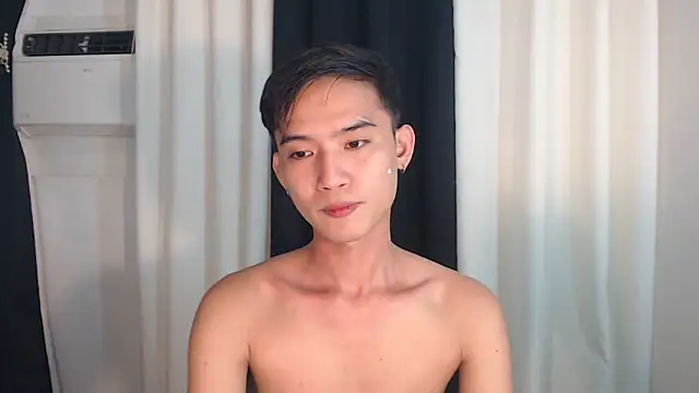 Snapshot of asian_dai chatting on November 20, 2025, 9:47 pm asian dai online show from November 20, 2025, 9:47 pm