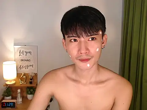 Snapshot of asian_dai chatting on February 27, 2026, 3:28 am asian dai online show from February 27, 2026, 3:28 am