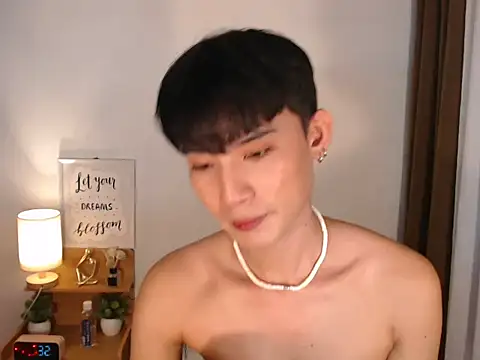 Snapshot of asian_dai chatting on March 2, 2026, 7:15 am asian dai online show from March 2, 2026, 7:15 am