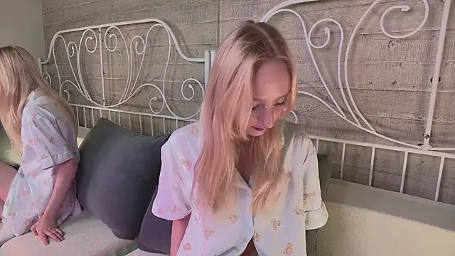 maya snow online show from November 7, 2025, 4:34 am