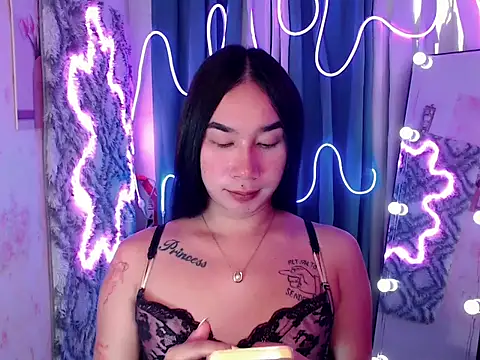 Snapshot of in_yourdreamstarxx chatting on November 24, 2025, 10:31 pm in yourdreamstarxx online show from November 24, 2025, 10:31 pm