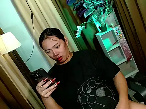 bigfattycocksonya27 online show from November 16, 2025, 1:17 pm