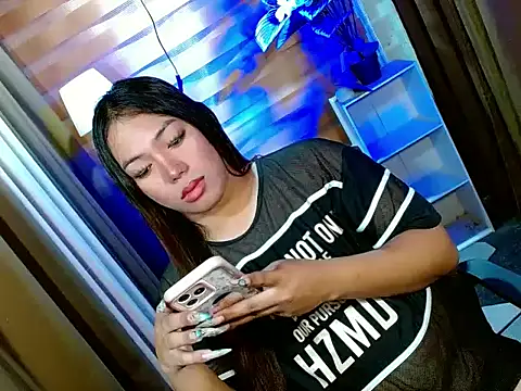 Snapshot of bigfattycocksonya27 chatting on March 24, 2026, 9:25 am bigfattycocksonya27 online show from March 24, 2026, 9:25 am