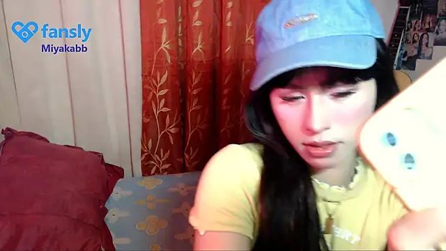chakababe online show from May 5, 2026, 9:56 pm