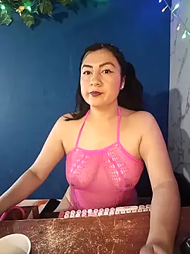 lunna 07 online show from April 18, 2026, 2:32 pm