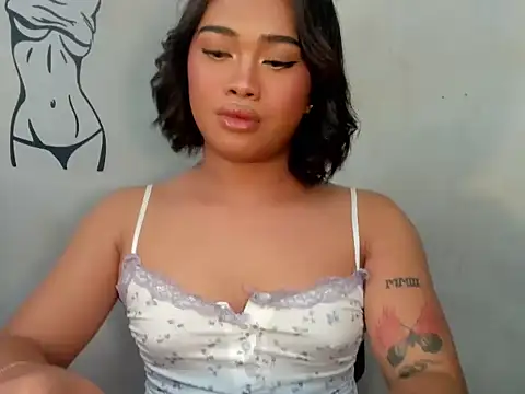 Exotic alyssa69 online show from October 1, 2025, 6:14 pm