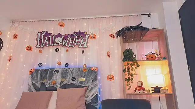 anitaglow online show from October 26, 2025, 7:42 pm