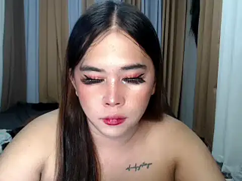 stacykush online show from October 13, 2025, 5:24 pm