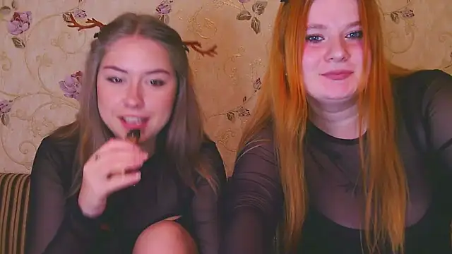 Tomyris yuki online show from December 17, 2025, 10:27 pm