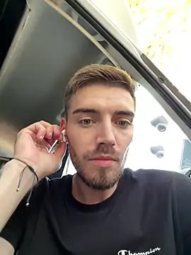 Snapshot of crs_ptk735 chatting on September 19, 2025, 2:40 pm crs ptk735 online show from September 19, 2025, 2:40 pm