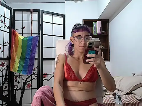 MitzieDupr online show from April 23, 2026, 11:51 pm