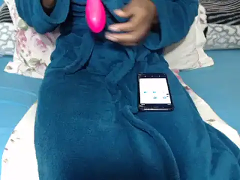 Snapshot of Sexsexyx chatting on March 15, 2025, 5:52 am Sexsexyx online show from March 15, 2025, 5:52 am