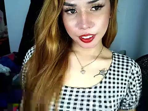 Hotfuckingprincessx online show from April 22, 2026, 11:23 am