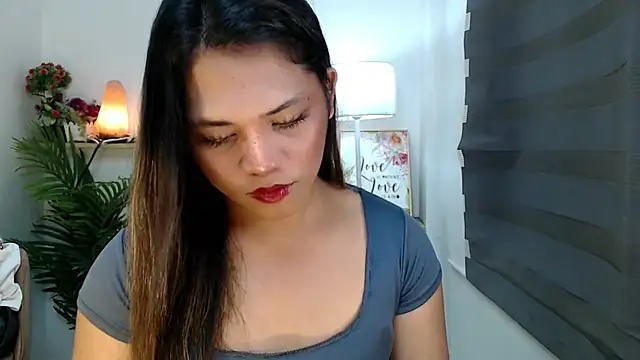 scarlett brownx69 online show from November 8, 2025, 11:43 am