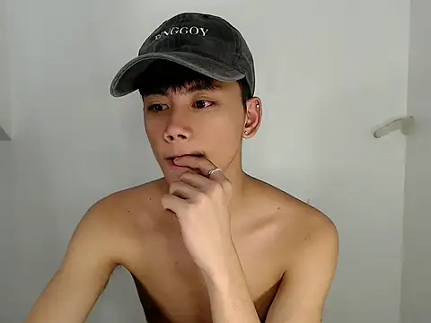 ynotyu online show from February 2, 2026, 10:30 pm