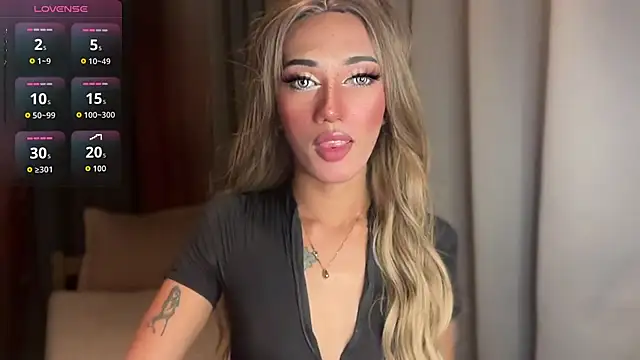 Lust-sluttymira online show from October 17, 2025, 2:19 pm