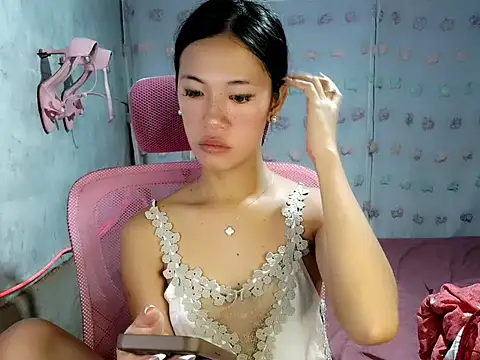 Ayabell123 online show from April 11, 2026, 7:45 am