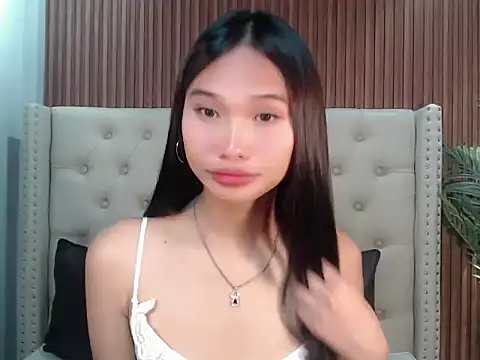 Snapshot of universal_slutt chatting on November 25, 2025, 5:46 pm universal slutt online show from November 25, 2025, 5:46 pm