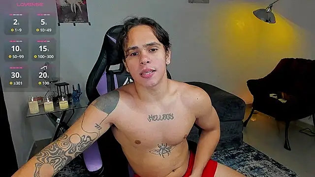 Maximiliano scoott   online show from November 21, 2025, 10:52 pm