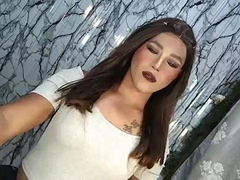 queen staceyy online show from April 4, 2026, 10:02 am