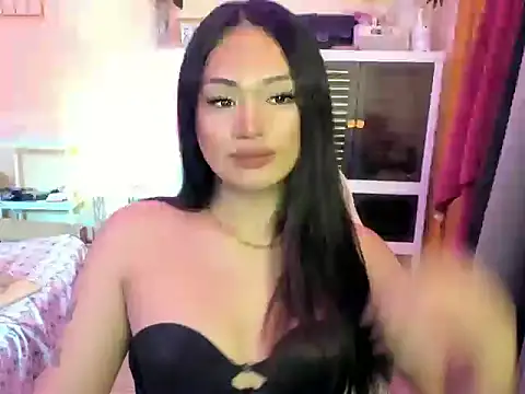 urluscious russel online show from October 22, 2025, 10:42 pm