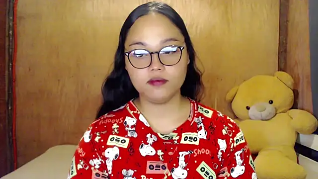 Snapshot of _Lylia chatting on September 13, 2025, 4:23 am Lylia online show from September 13, 2025, 4:23 am