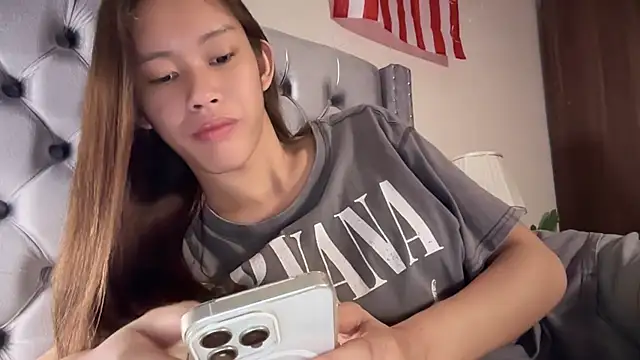 Its Cora online show from September 25, 2025, 4:27 am