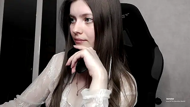 Snapshot of cute_elfy_ chatting on September 11, 2025, 5:02 pm cute elfy online show from September 11, 2025, 5:02 pm