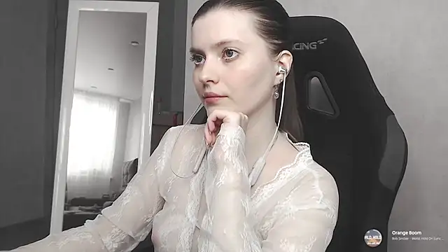 Snapshot of cute_elfy_ chatting on September 26, 2025, 2:10 pm cute elfy online show from September 26, 2025, 2:10 pm