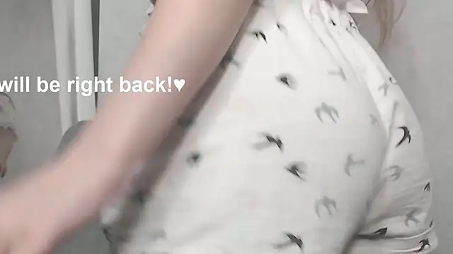 Snapshot of cute_elfy_ chatting on November 11, 2025, 2:28 pm cute elfy online show from November 11, 2025, 2:28 pm