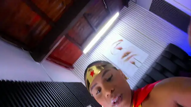 Snapshot of AriebonyBrooke chatting on October 31, 2025, 11:44 am AriebonyBrooke online show from October 31, 2025, 11:44 am