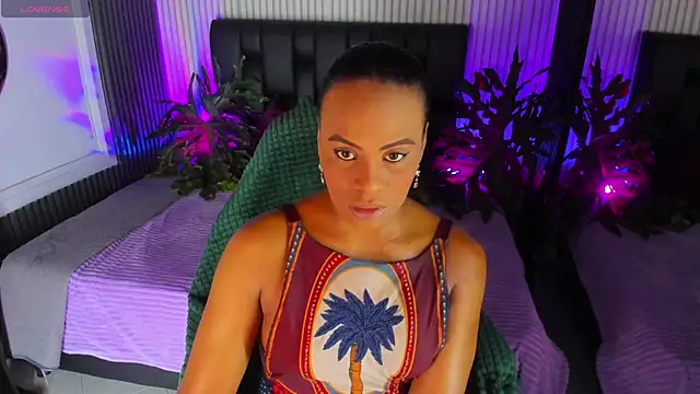 Snapshot of AriebonyBrooke chatting on March 2, 2026, 12:01 pm AriebonyBrooke online show from March 2, 2026, 12:01 pm