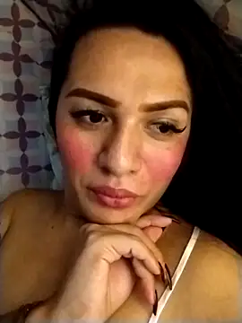 Snapshot of enoria1992 chatting on March 1, 2026, 7:21 am enoria1992 online show from March 1, 2026, 7:21 am