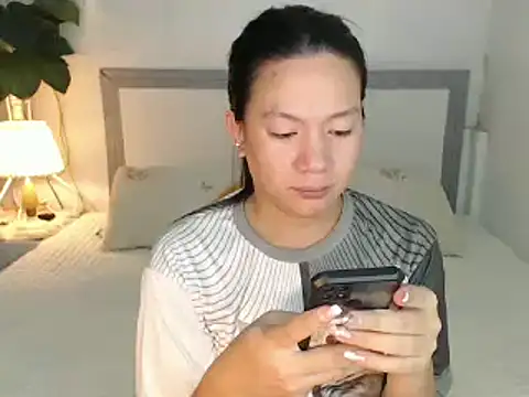 Amanda cummersxxx online show from September 10, 2025, 5:13 pm