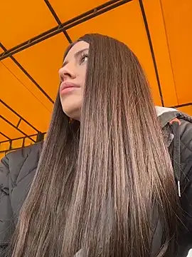 Snapshot of Isabella21_ chatting on February 17, 2026, 10:05 pm Isabella21 online show from February 17, 2026, 10:05 pm