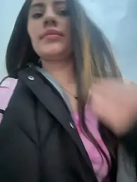 Snapshot of Isabella21_ chatting on February 23, 2026, 11:13 pm Isabella21 online show from February 23, 2026, 11:13 pm