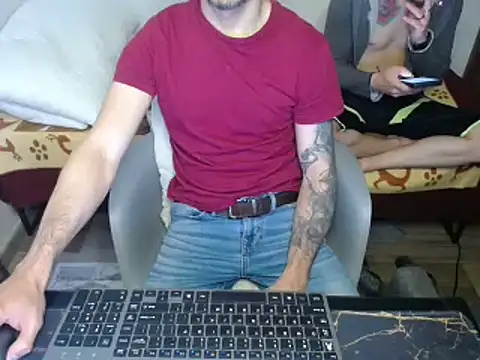 Snapshot of bossking017 chatting on February 1, 2025, 4:11 pm bossking017 online show from February 1, 2025, 4:11 pm